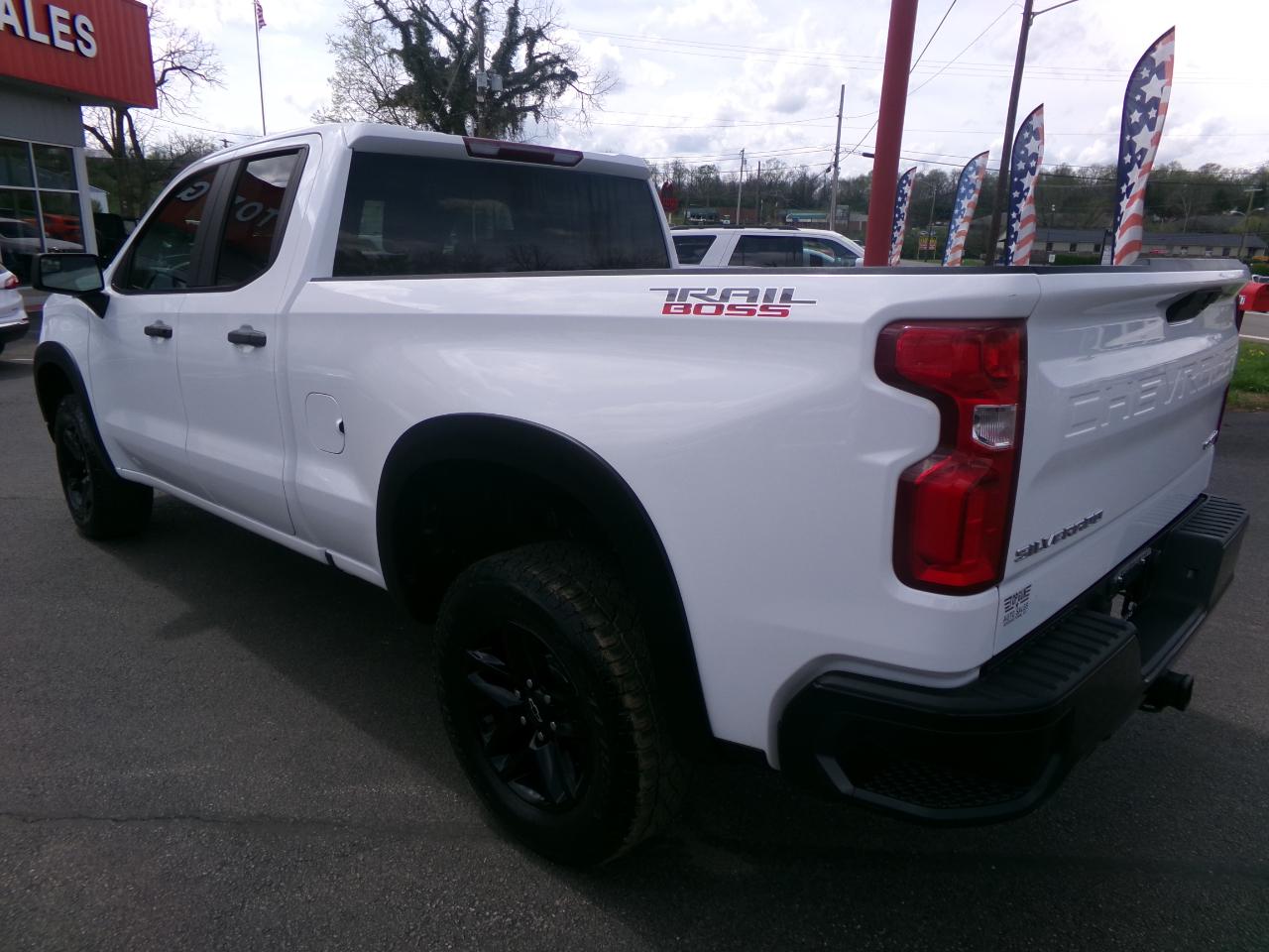 Chevrolet Silverado 1500 4WD Double Cab 147" Custom Trail Boss 2019