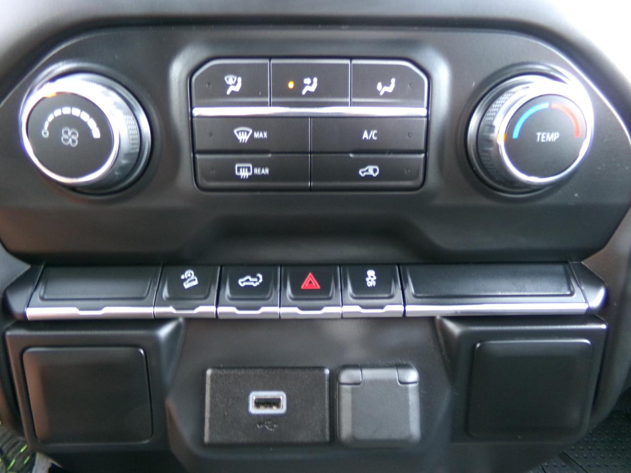 Chevrolet Silverado 1500 4WD Double Cab 147" Custom Trail Boss 2019