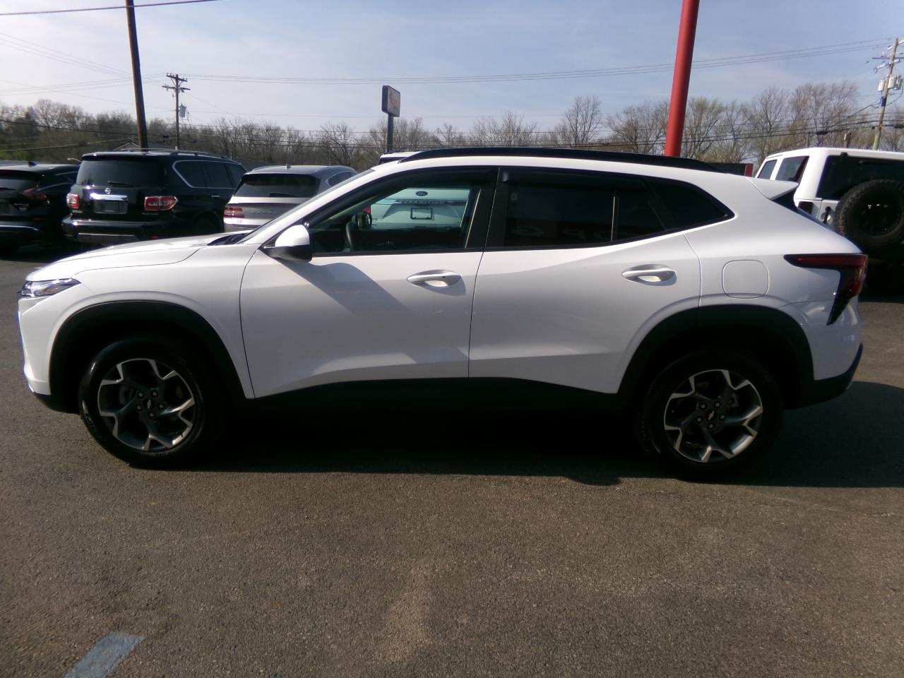 Chevrolet Trax FWD 4dr LT 2025