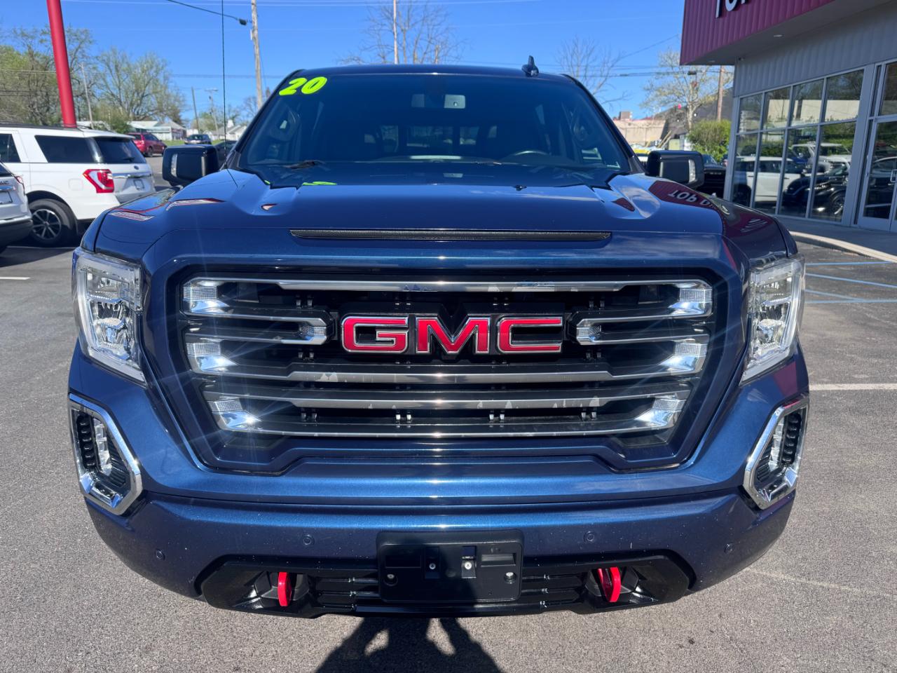 GMC Sierra 1500 4WD Crew Cab 147" AT4 2020