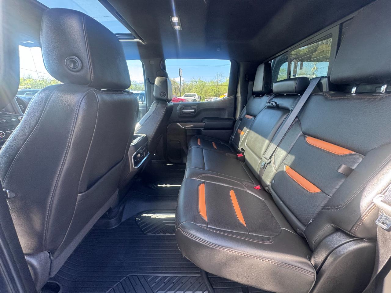 GMC Sierra 1500 4WD Crew Cab 147" AT4 2020