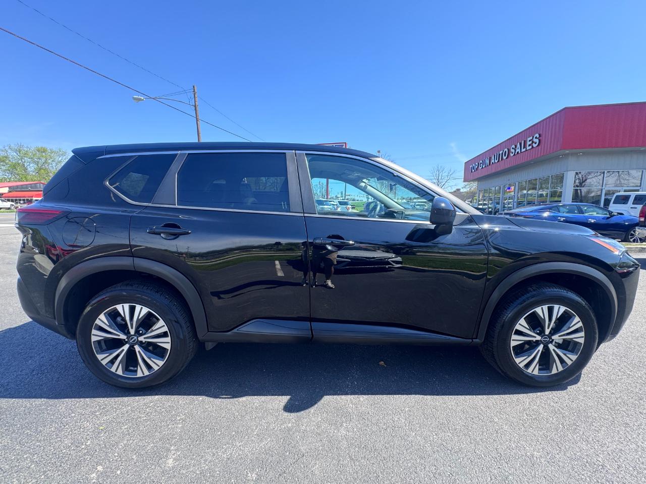 Nissan Rogue FWD SV 2023