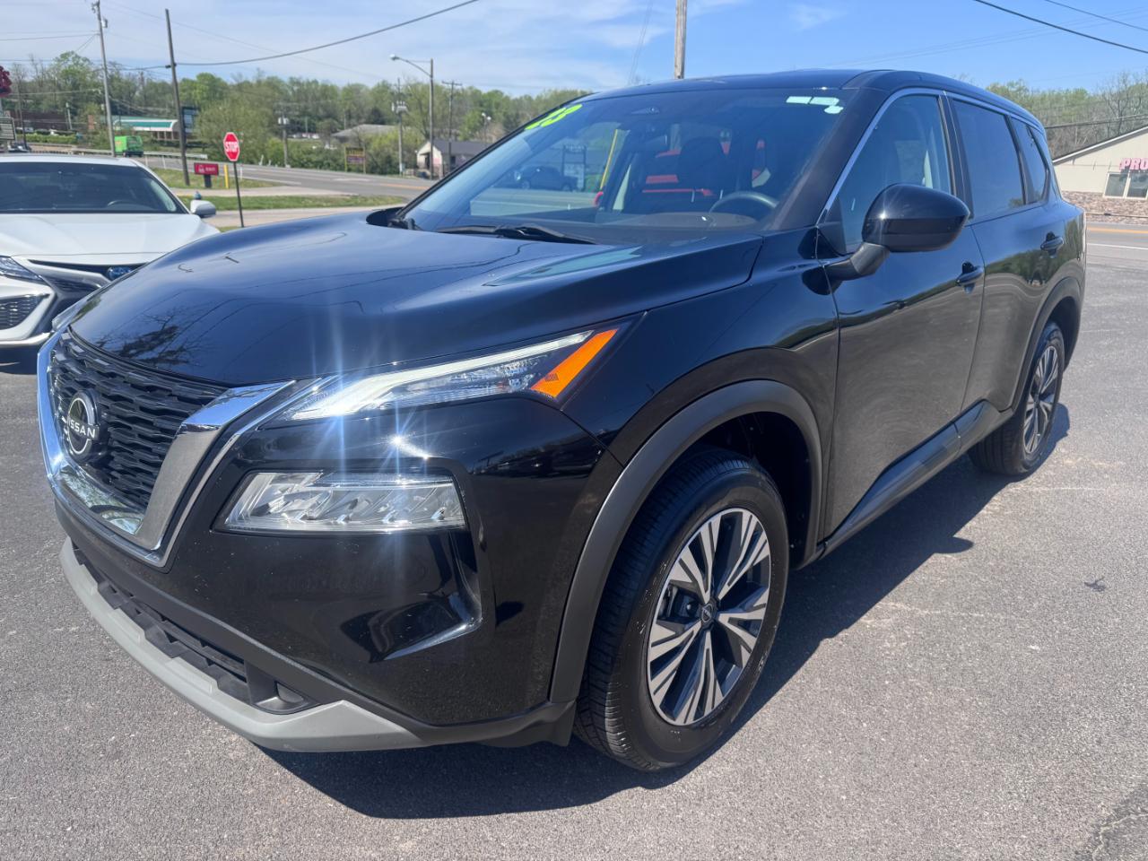 Nissan Rogue FWD SV 2023