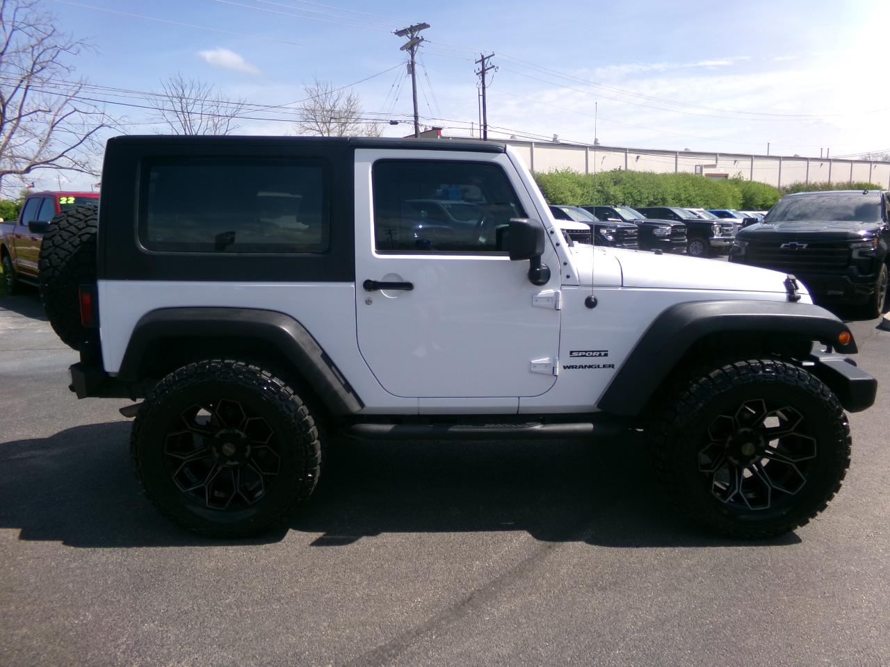 Jeep Wrangler 4WD 2dr Sport 2013