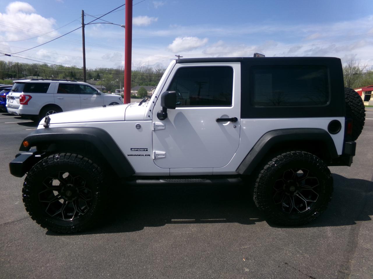 Jeep Wrangler 4WD 2dr Sport 2013