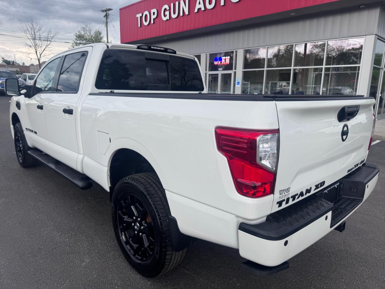 Nissan Titan XD 4x4 Diesel Crew Cab SV 2019