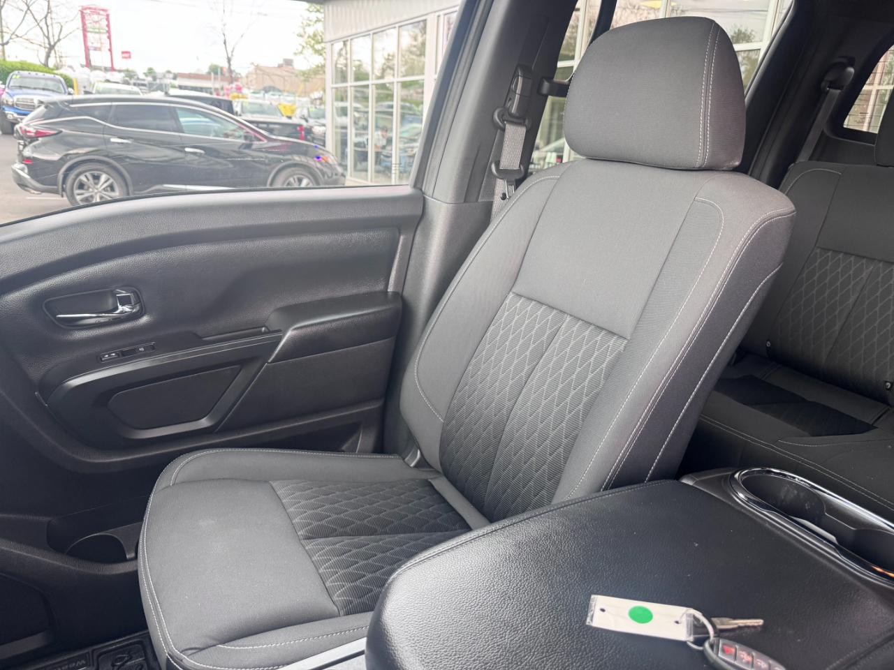 Nissan Titan XD 4x4 Diesel Crew Cab SV 2019