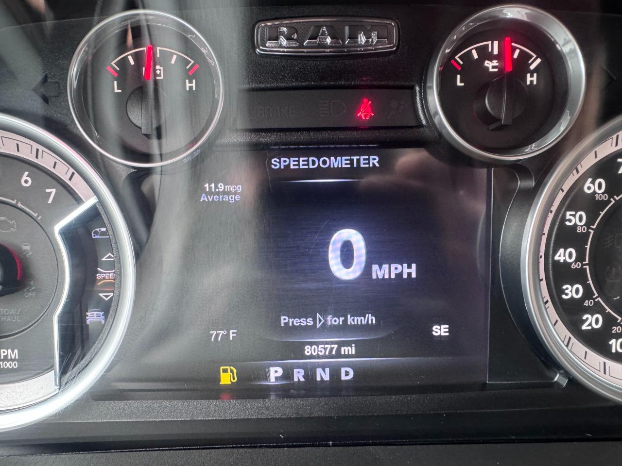 RAM 1500 4WD Crew Cab 140.5" Big Horn 2015