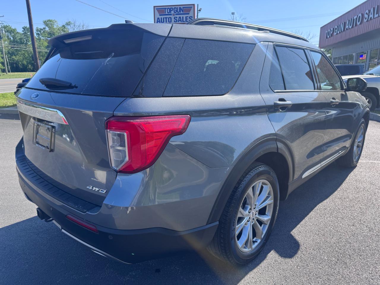 Ford Explorer XLT 4WD 2023