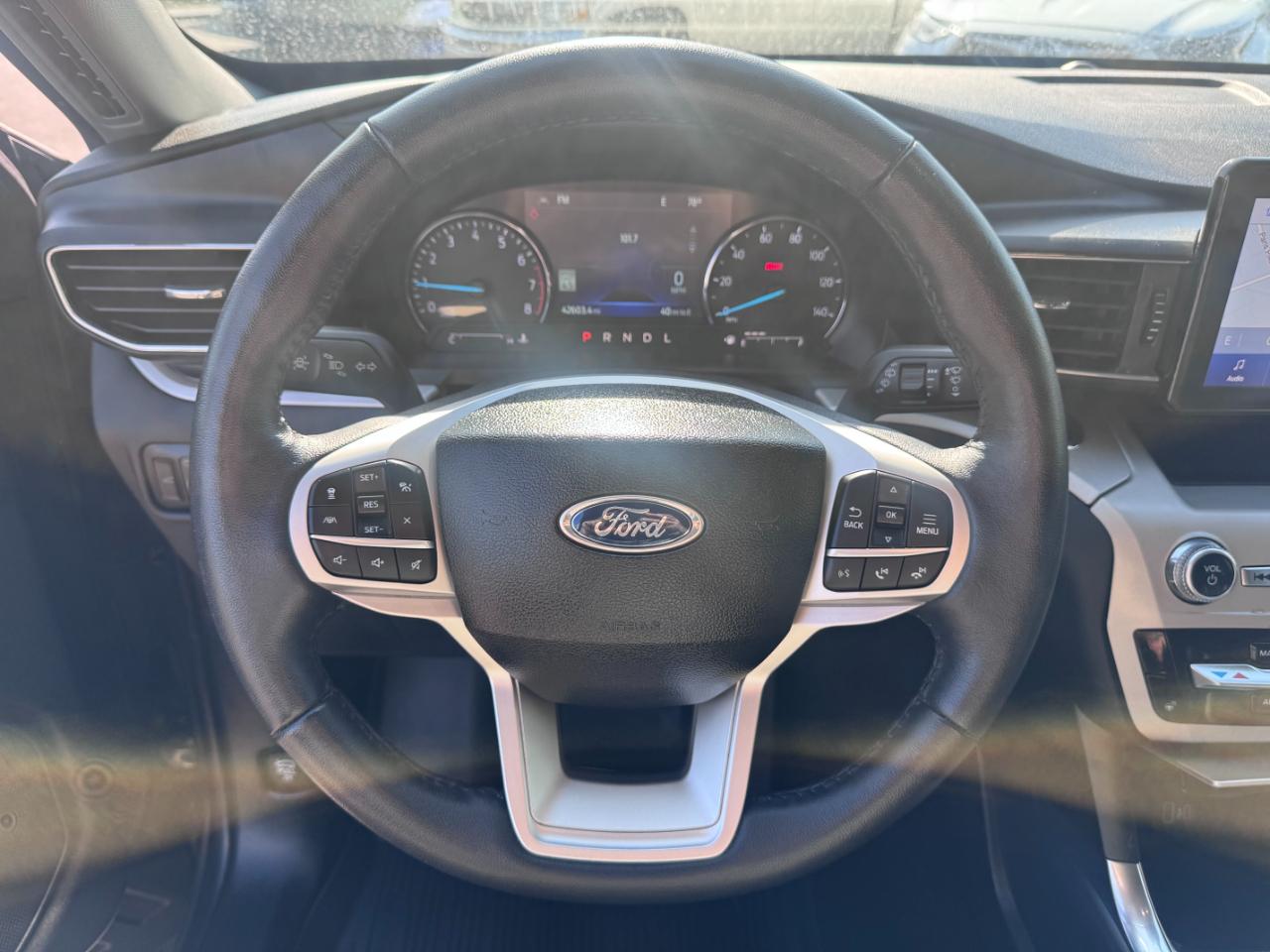 Ford Explorer XLT 4WD 2023