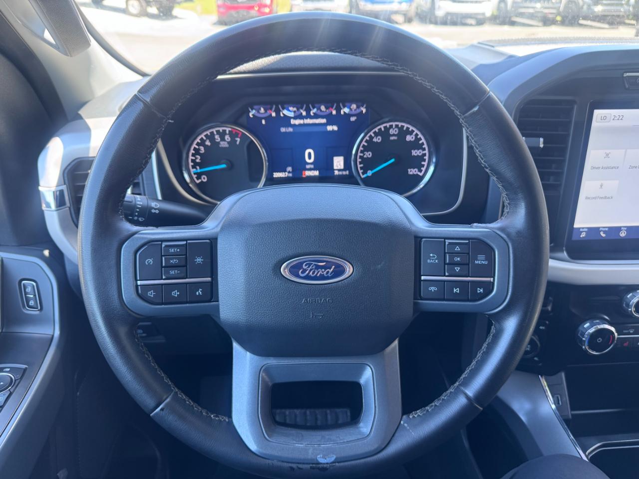 Ford F-150 XL 4WD SuperCrew 5.5' Box 2023