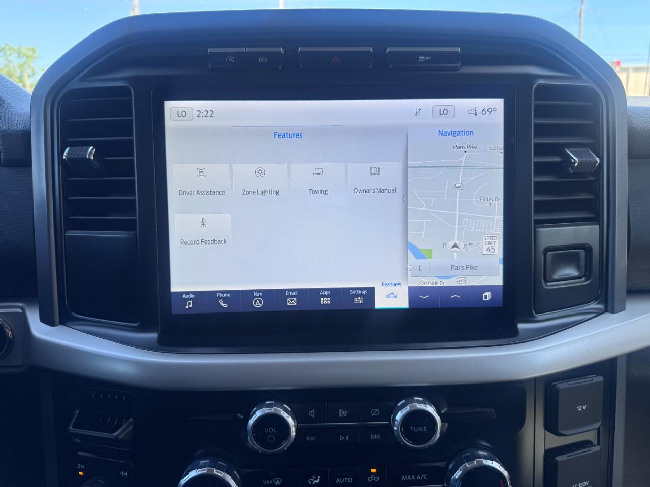 Ford F-150 XL 4WD SuperCrew 5.5' Box 2023