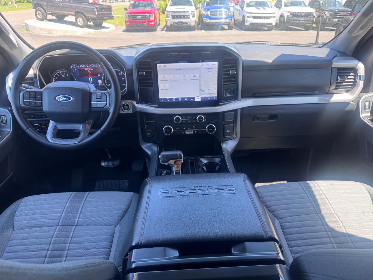 Ford F-150 XL 4WD SuperCrew 5.5' Box 2023