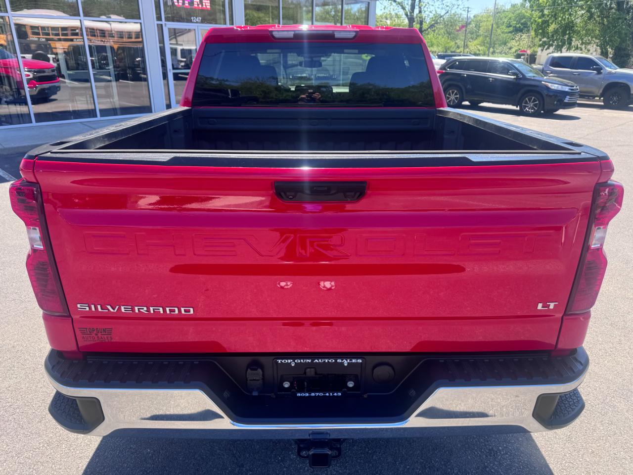 Chevrolet Silverado 1500 4WD Crew Cab 147" LT w/1LT 2023