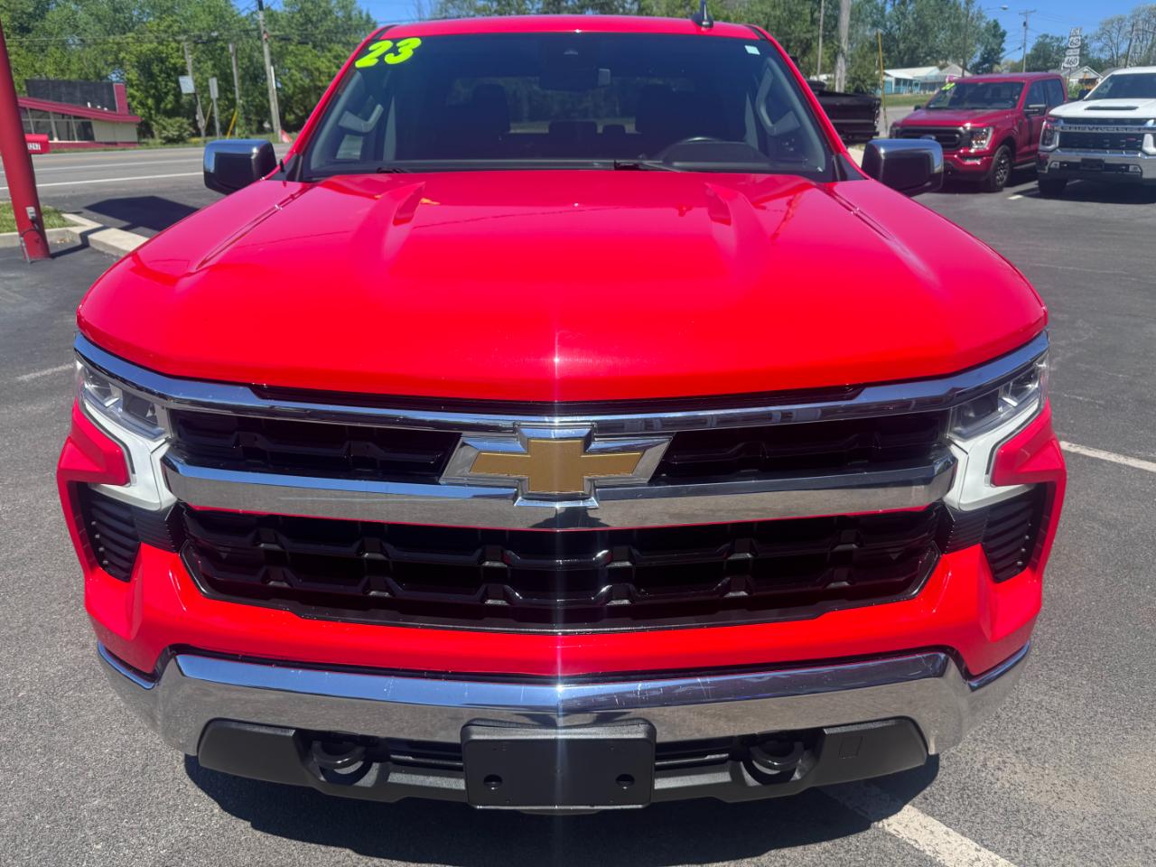 Chevrolet Silverado 1500 4WD Crew Cab 147" LT w/1LT 2023