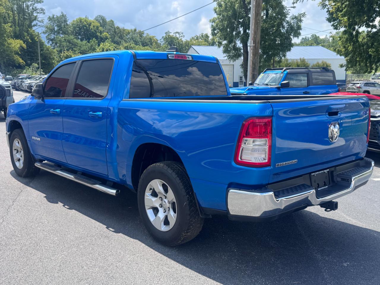 RAM 1500 Big Horn 4x4 Crew Cab 5'7" Box 2021