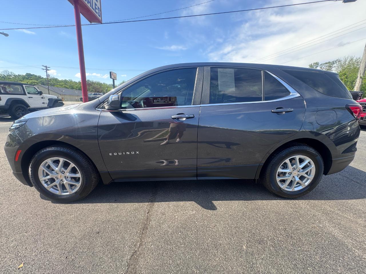 Chevrolet Equinox FWD 4dr LT w/1LT 2022