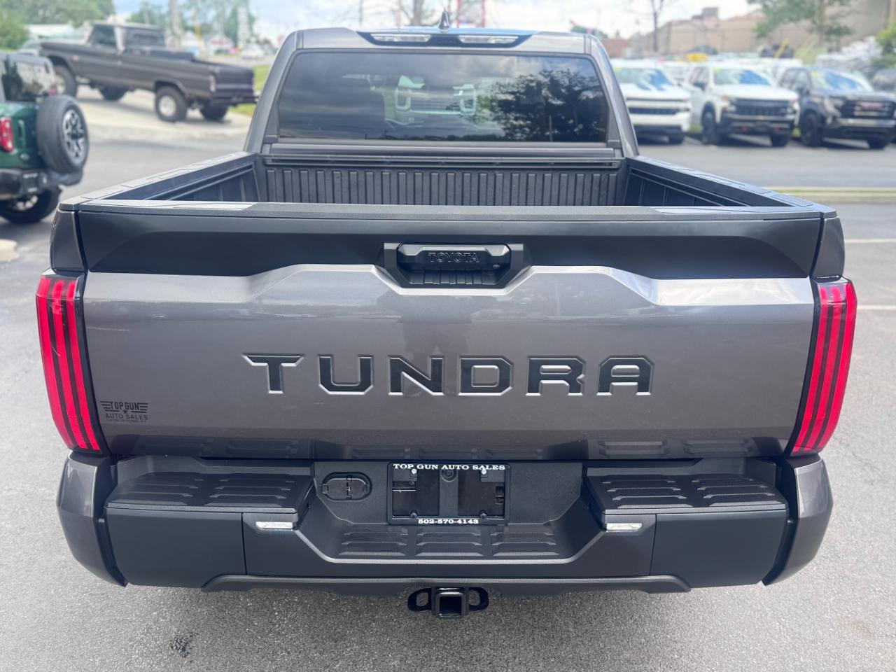 Toyota Tundra 2WD SR5 CrewMax 5.5' Bed (Natl) 2022