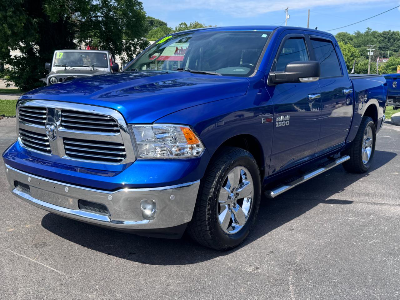 RAM 1500 Big Horn 4x4 Crew Cab 5'7" Box 2018