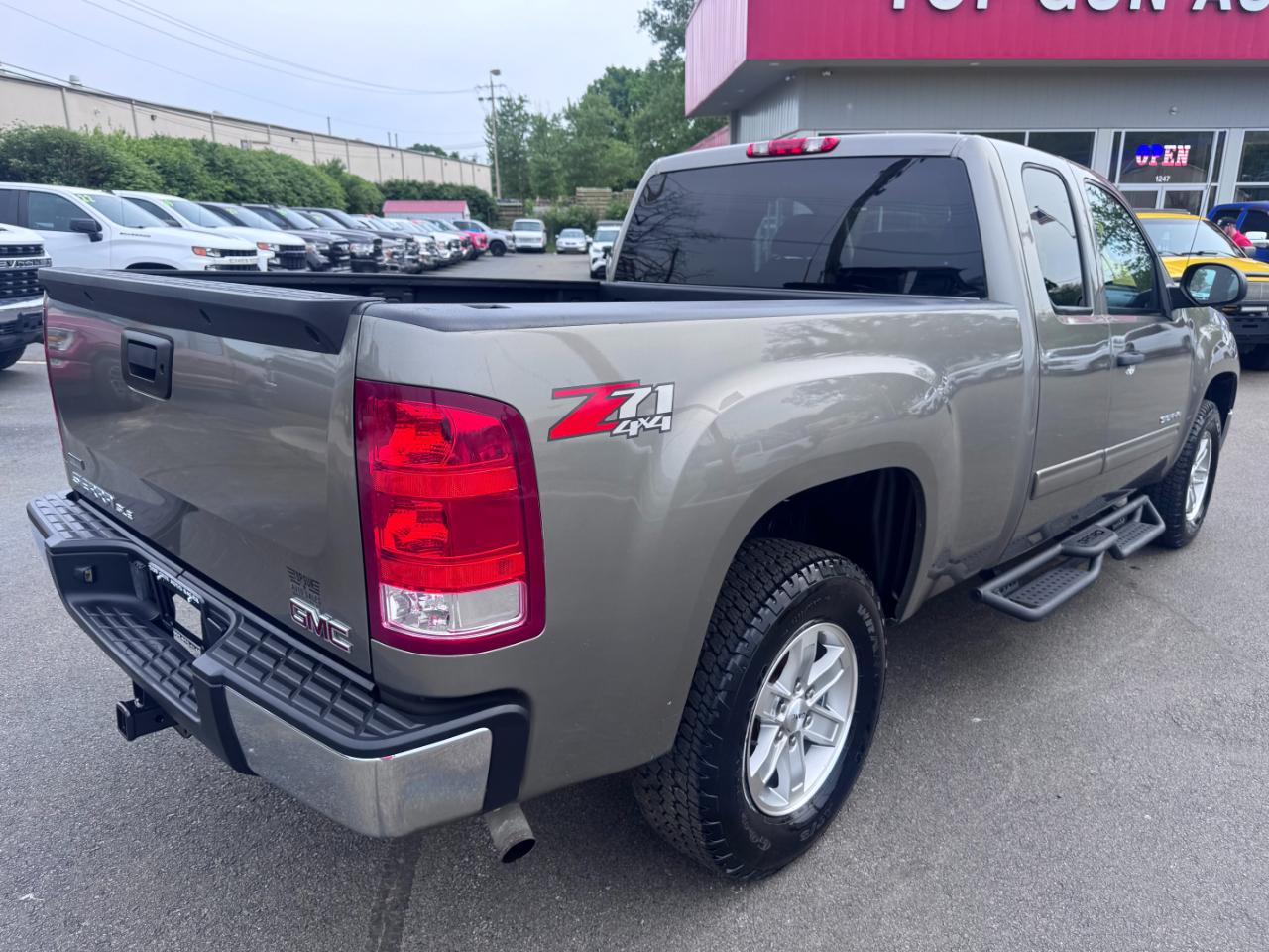 GMC Sierra 1500 4WD Ext Cab 143.5" SLE 2012
