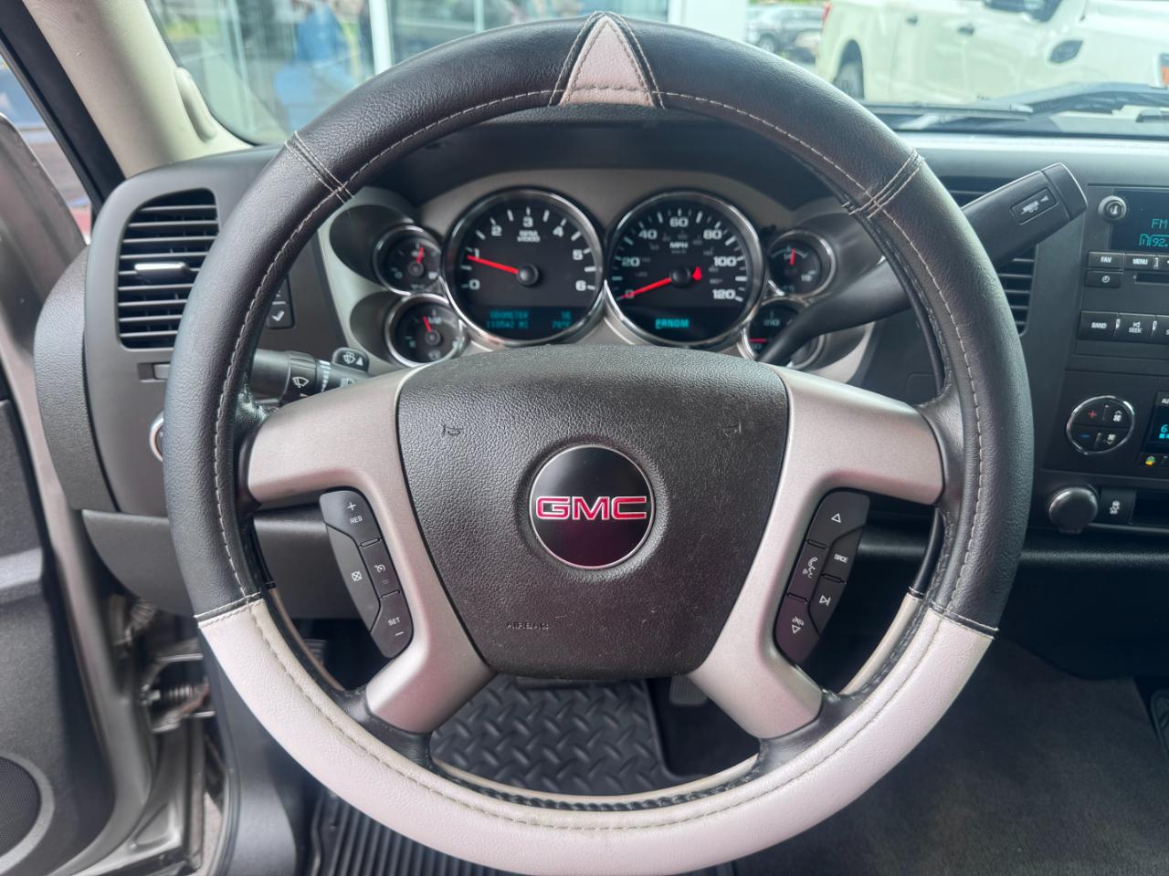 GMC Sierra 1500 4WD Ext Cab 143.5" SLE 2012