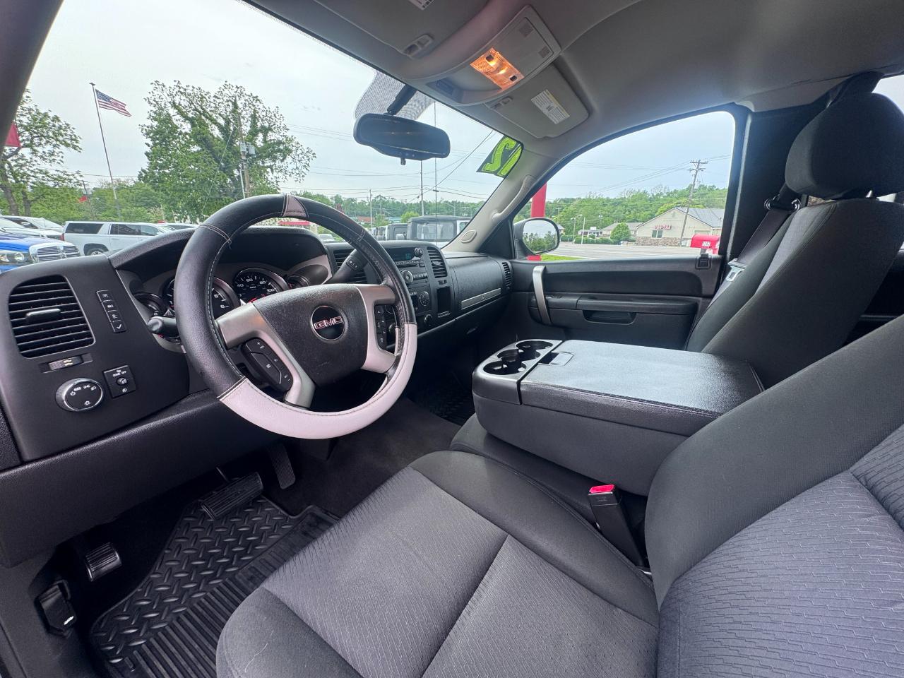 GMC Sierra 1500 4WD Ext Cab 143.5" SLE 2012