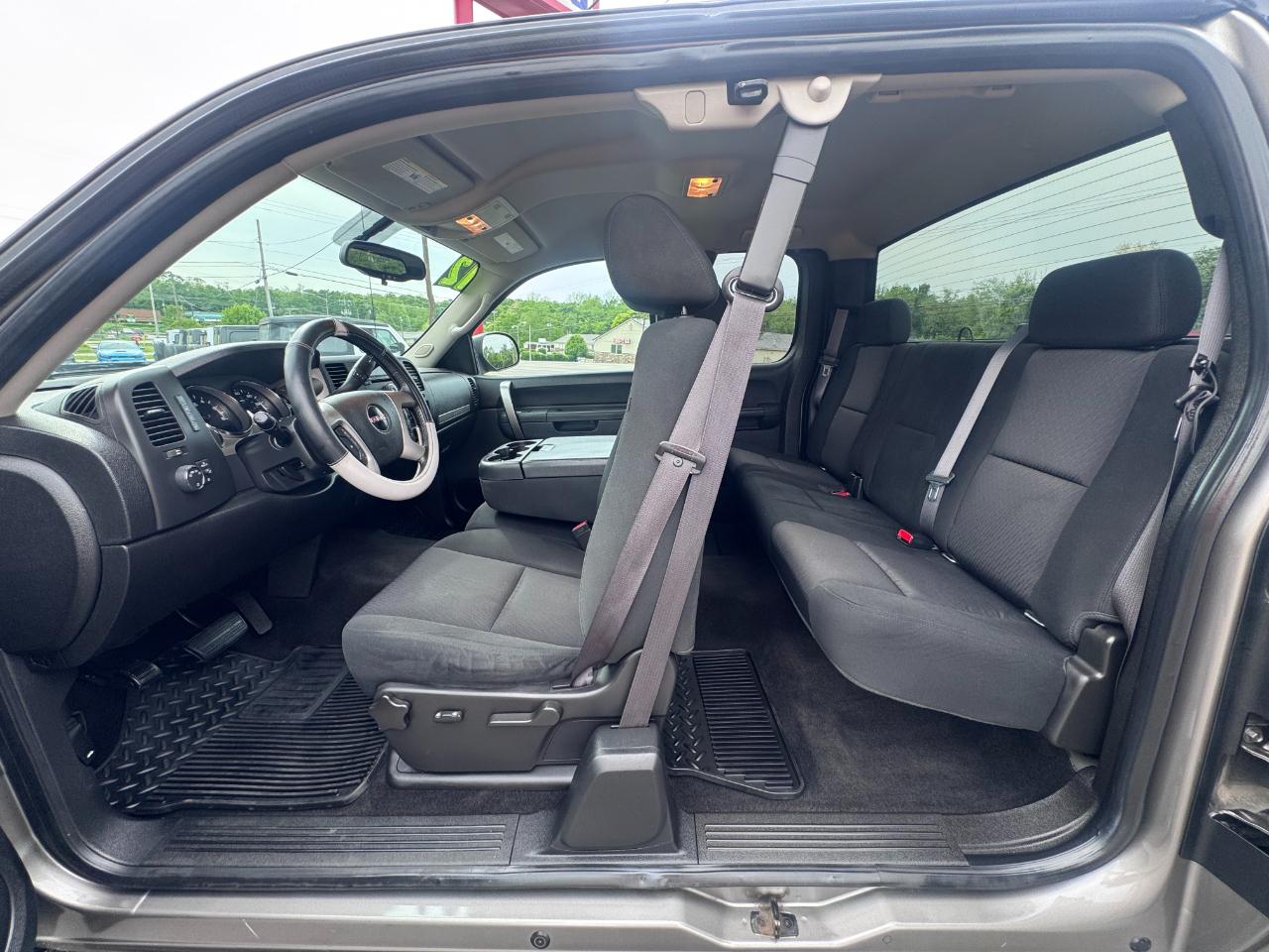 GMC Sierra 1500 4WD Ext Cab 143.5" SLE 2012