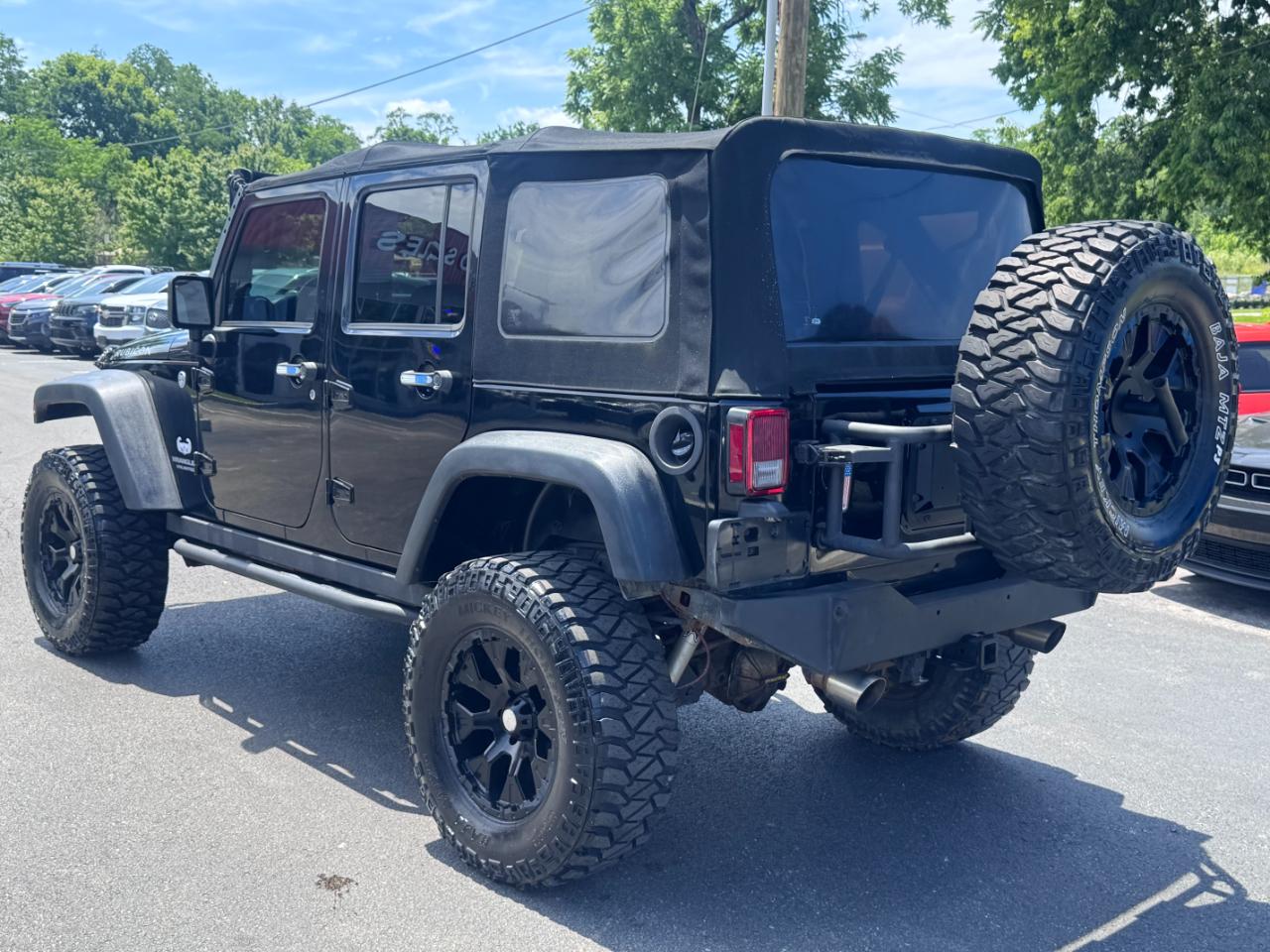 Jeep Wrangler Unlimited 4WD 4dr Rubicon 2011