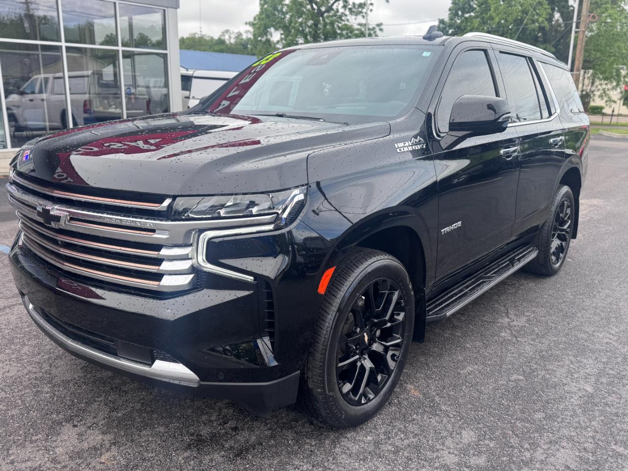 Chevrolet Tahoe 4WD 4dr High Country 2023