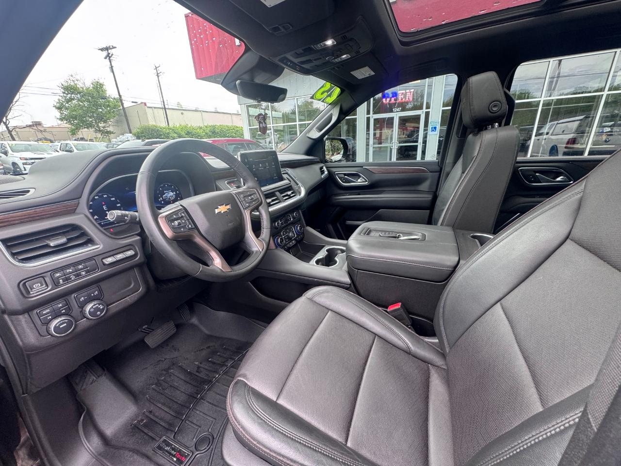 Chevrolet Tahoe 4WD 4dr High Country 2023