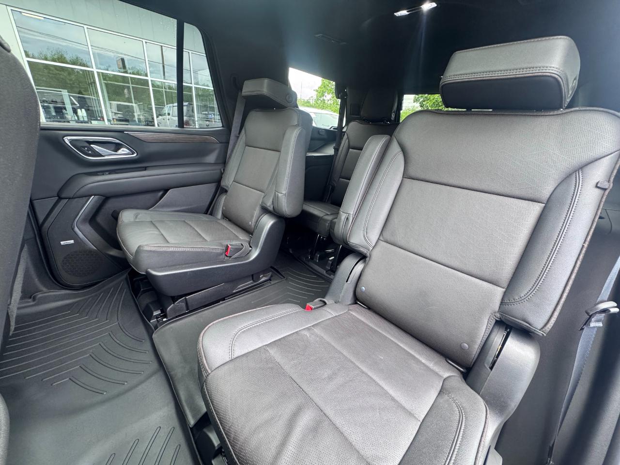 Chevrolet Tahoe 4WD 4dr High Country 2023