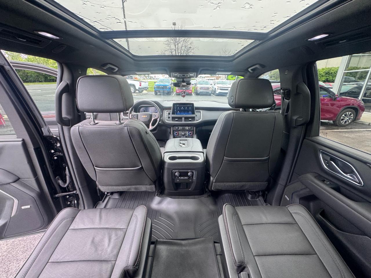 Chevrolet Tahoe 4WD 4dr High Country 2023