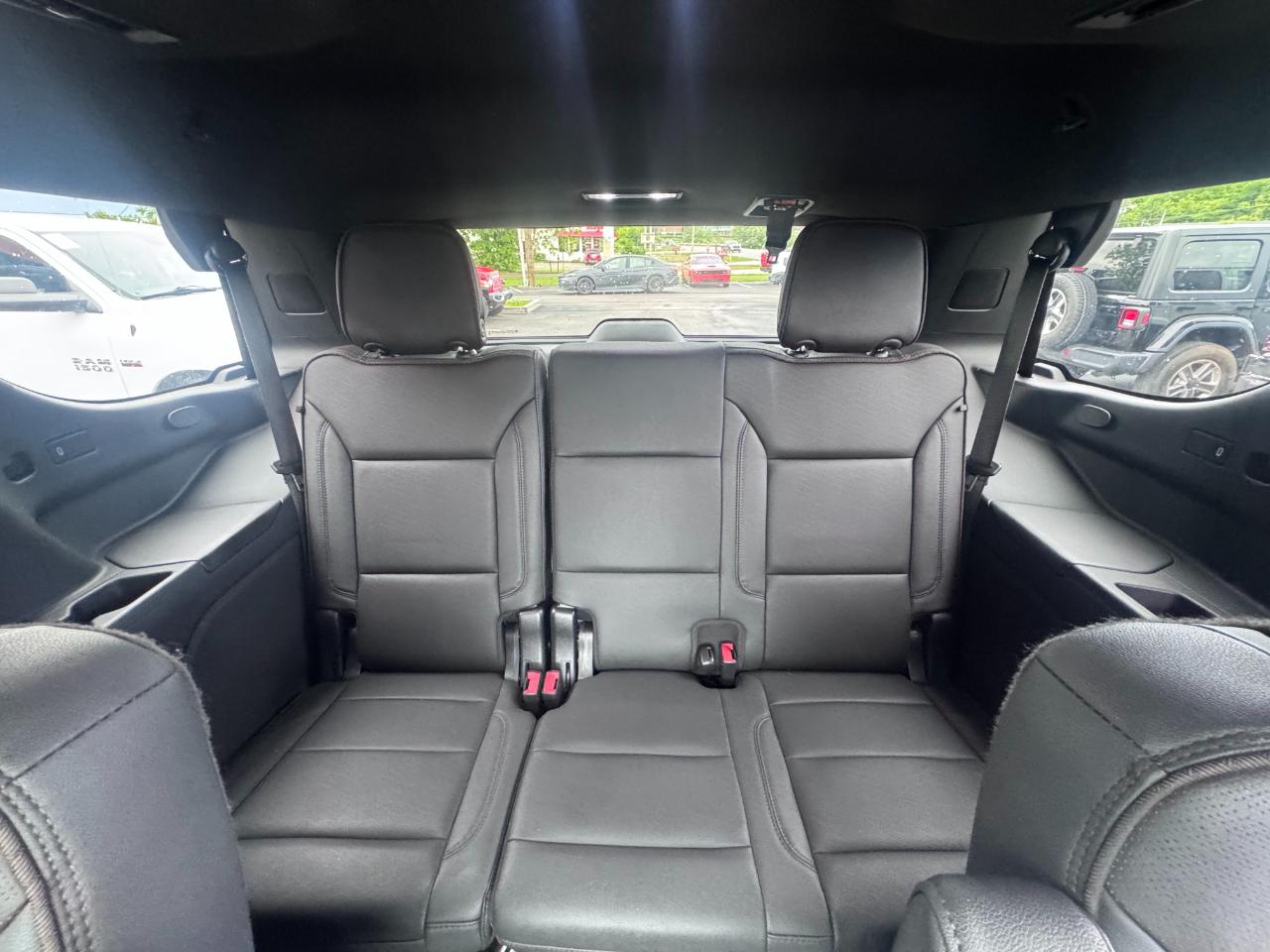 Chevrolet Tahoe 4WD 4dr High Country 2023