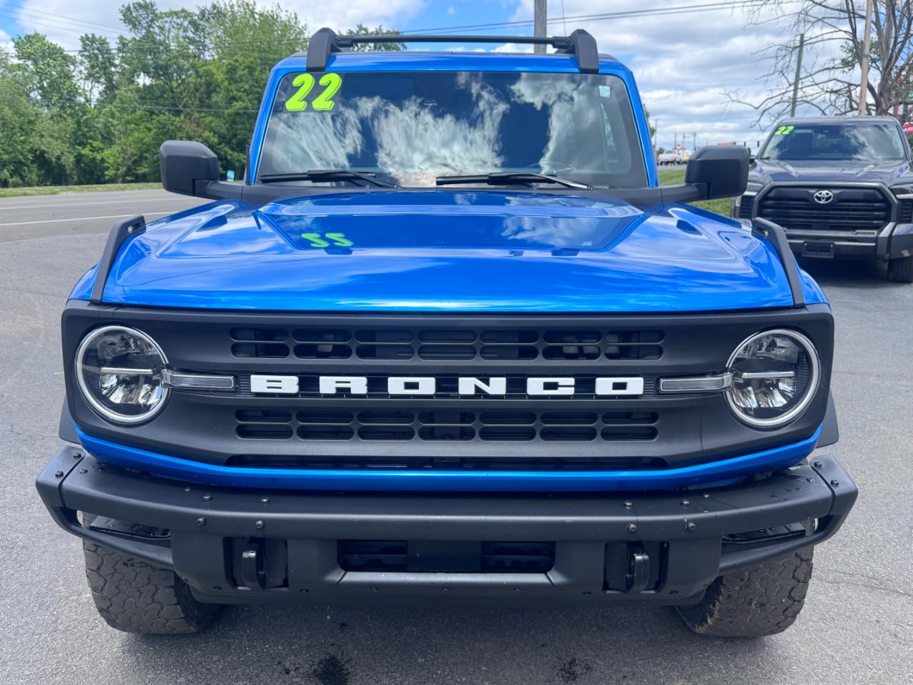 Ford Bronco Base 2 Door 4x4 2022