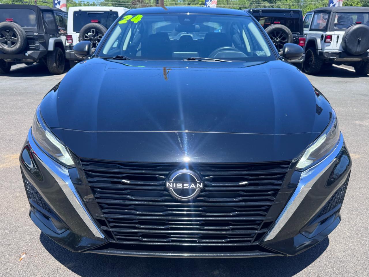 Nissan Altima 2.5 SV Sedan 2024