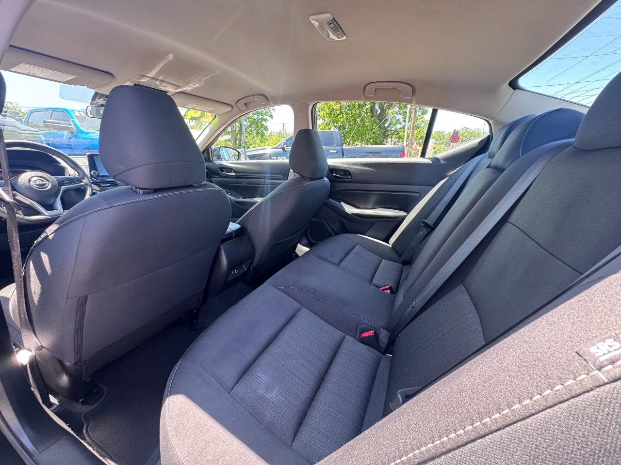 Nissan Altima 2.5 SV Sedan 2024
