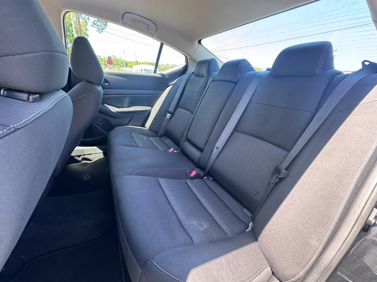 Nissan Altima 2.5 SV Sedan 2024