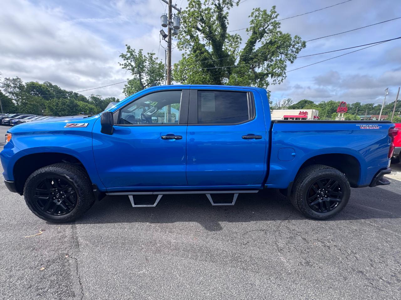 Chevrolet Silverado 1500 4WD Crew Cab 147" LT Trail Boss 2022