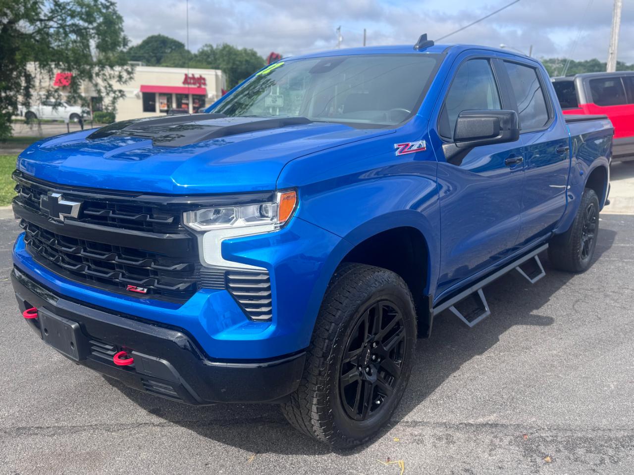 Chevrolet Silverado 1500 4WD Crew Cab 147" LT Trail Boss 2022