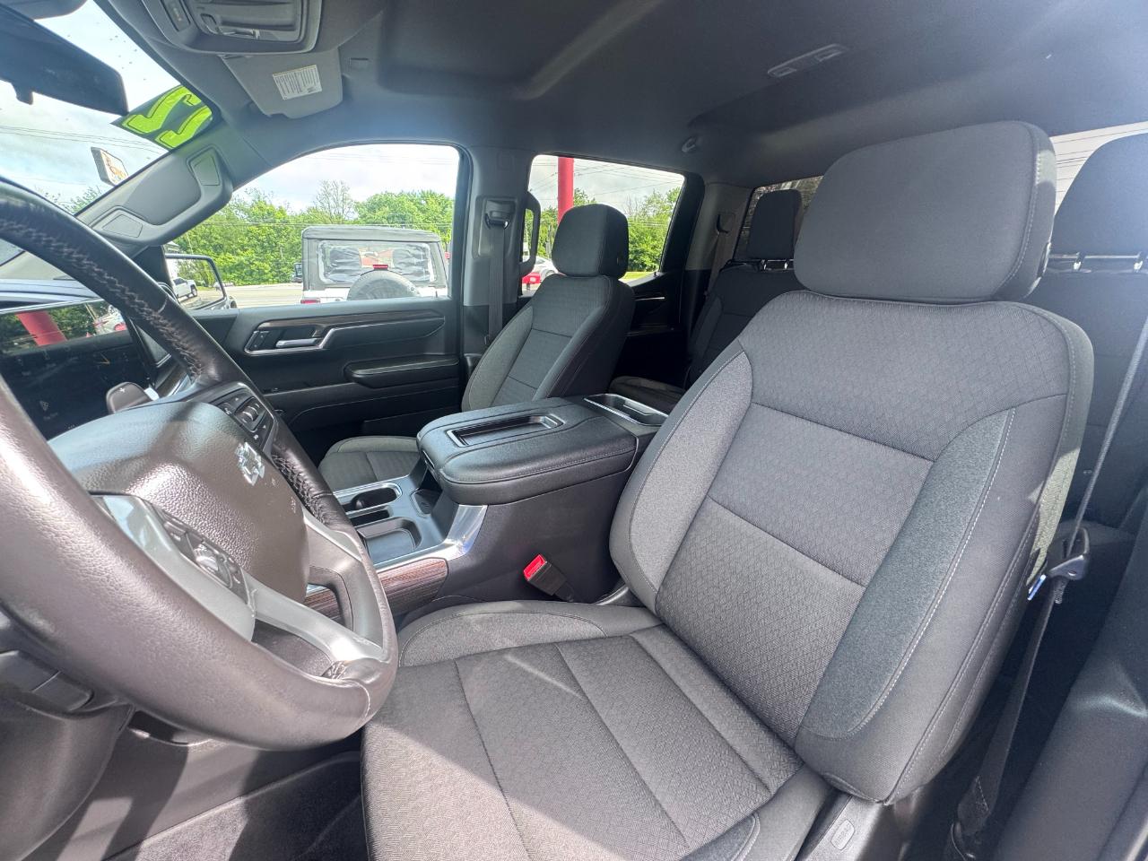 Chevrolet Silverado 1500 4WD Crew Cab 147" LT Trail Boss 2022