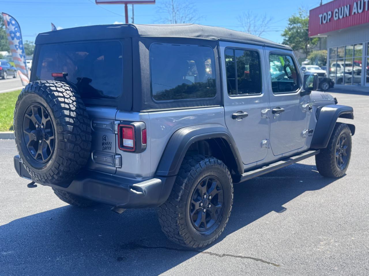 Jeep Wrangler Unlimited Willys Sport 4x4 2021