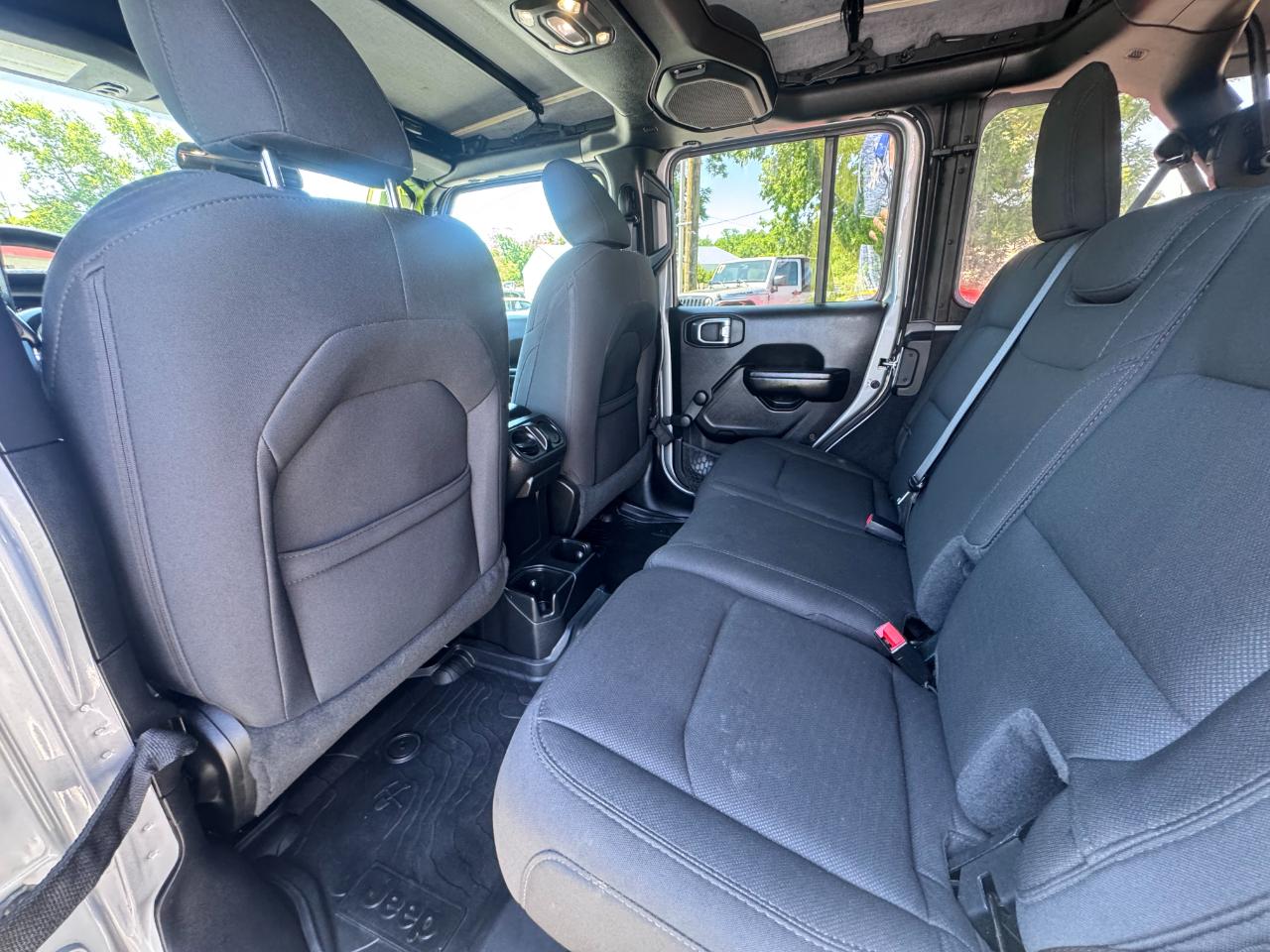 Jeep Wrangler Unlimited Willys Sport 4x4 2021