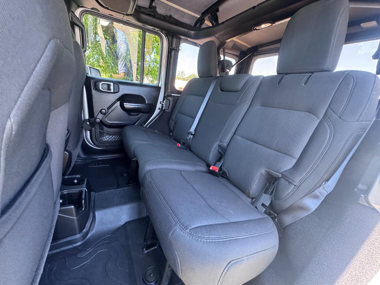 Jeep Wrangler Unlimited Willys Sport 4x4 2021