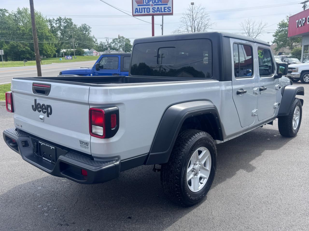 Jeep Gladiator Sport S 4x4 2023
