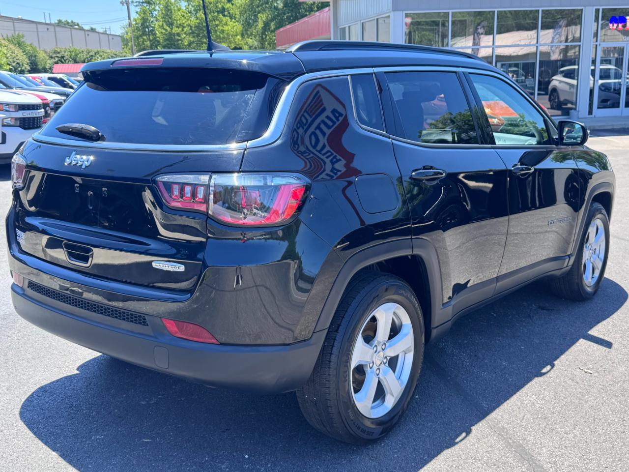 Jeep Compass Latitude FWD 2021