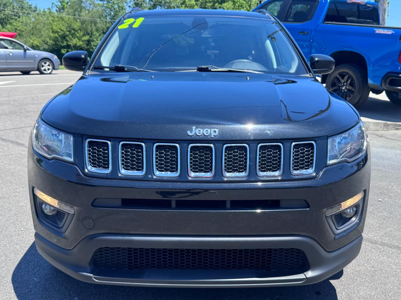 Jeep Compass Latitude FWD 2021