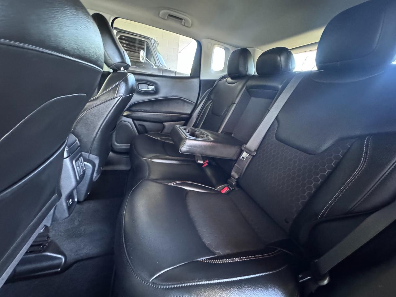 Jeep Compass Latitude FWD 2021