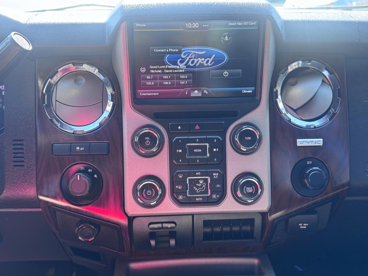Ford Super Duty F-250 SRW 4WD Crew Cab 172" Lariat 2016