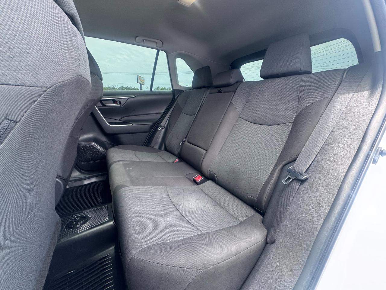 Toyota RAV4 XLE AWD (Natl) 2024