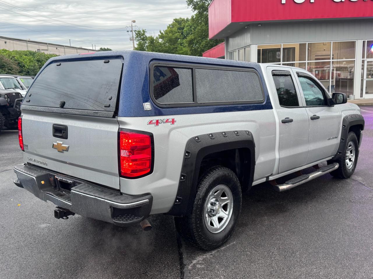 Chevrolet Silverado 1500 4WD Double Cab 143.5" LS 2017